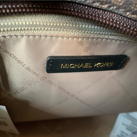 Michael Kors Sylvia Tote Collection - Picture 10 of 12